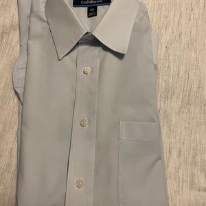 LIGHT BLUE BUTTON DOWN CROFT AND BARROW